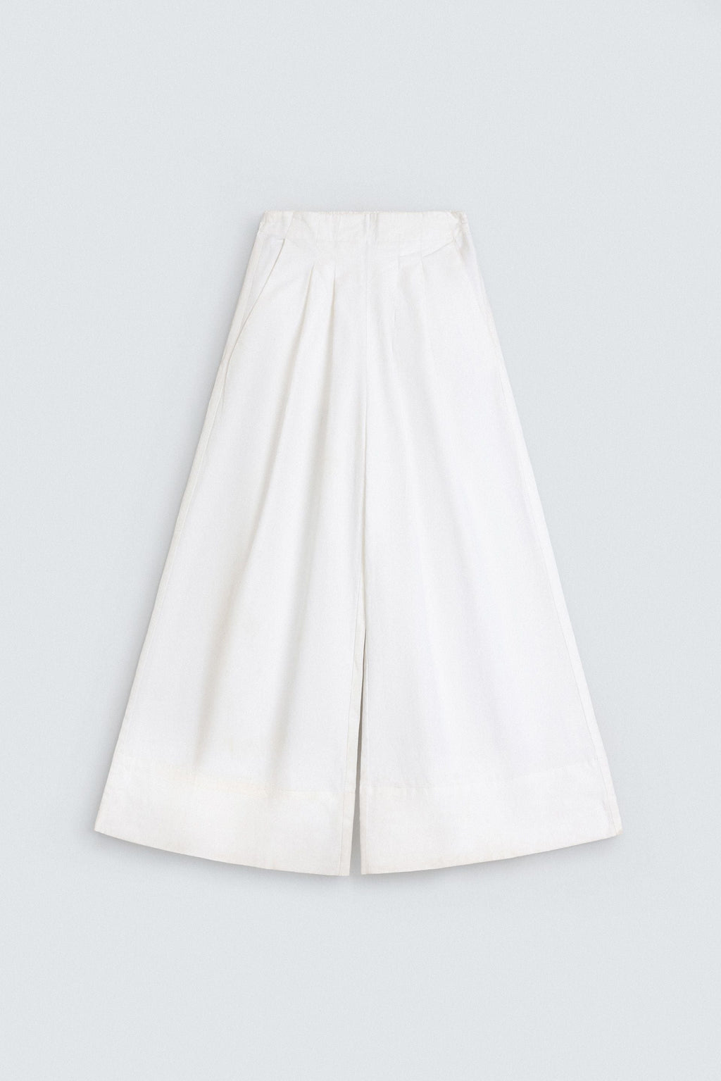 By Shaday Women's Extreme Wide Leg Pleated Pants in White