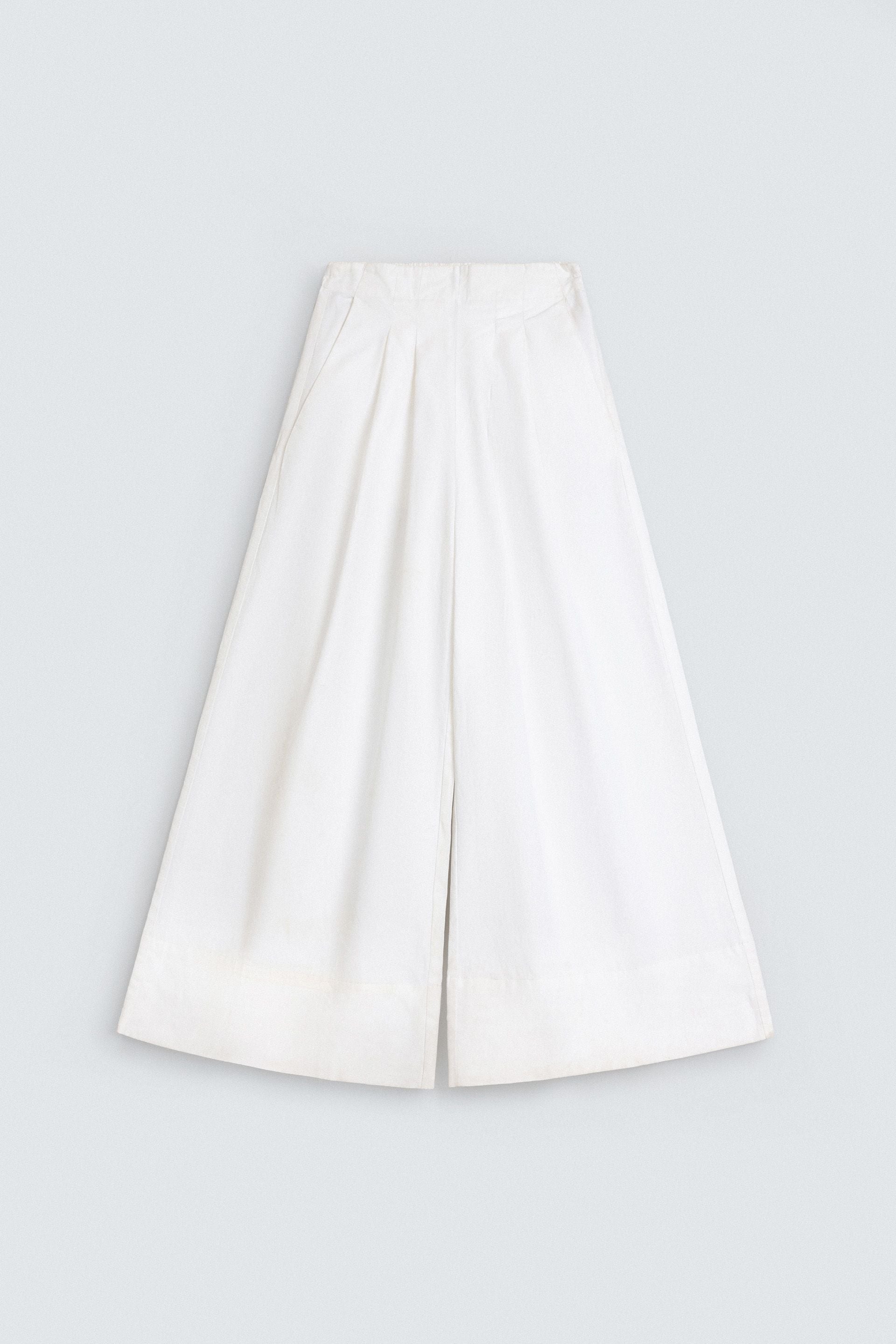 By Shaday Women's Extreme Wide Leg Pleated Pants in White