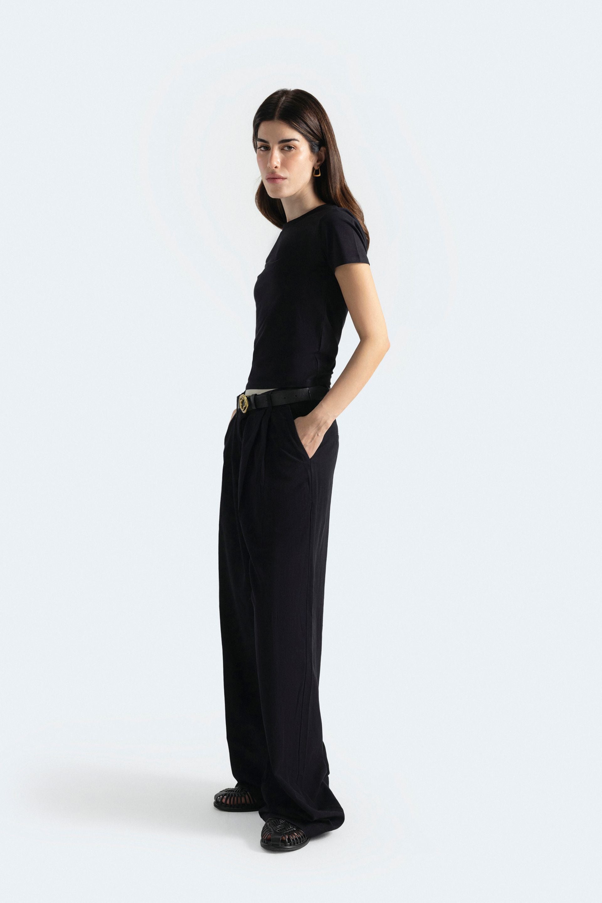 By Shaday Women's Slim Fit Crew Neck T-Shirt in Black