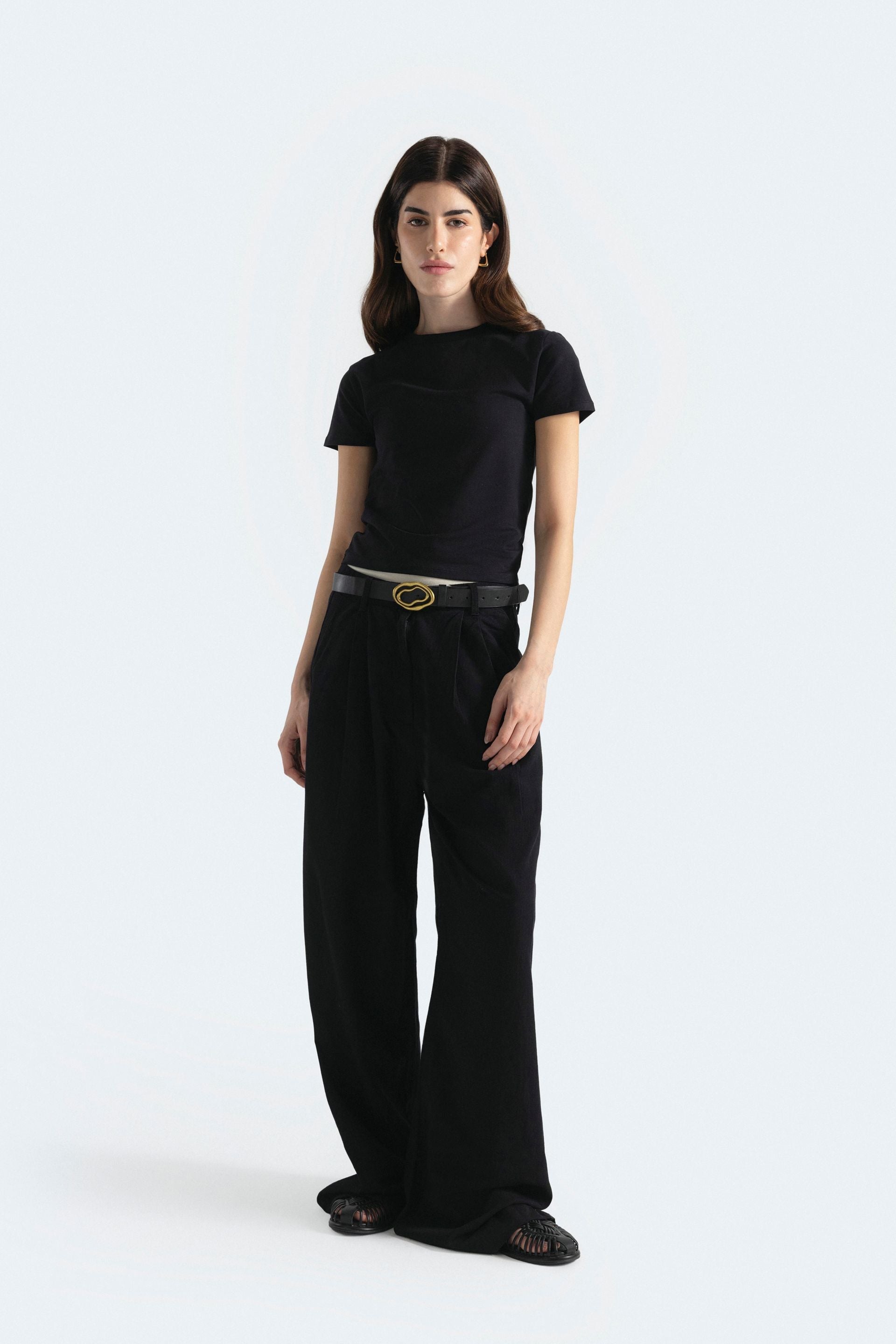 By Shaday Women's Slim Fit Crew Neck T-Shirt in Black